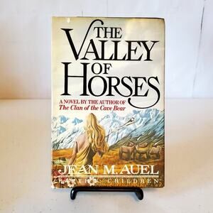 The Valley of Horses by Jean Auel Earth's Children Series Hardcover #2